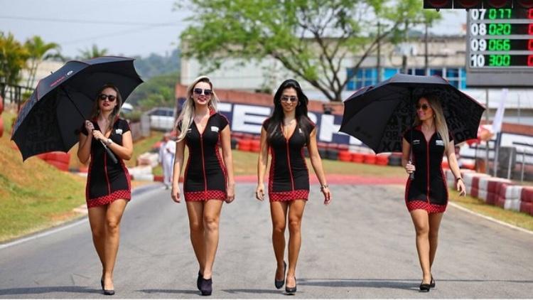 Equipe da Agência Blessed em evento