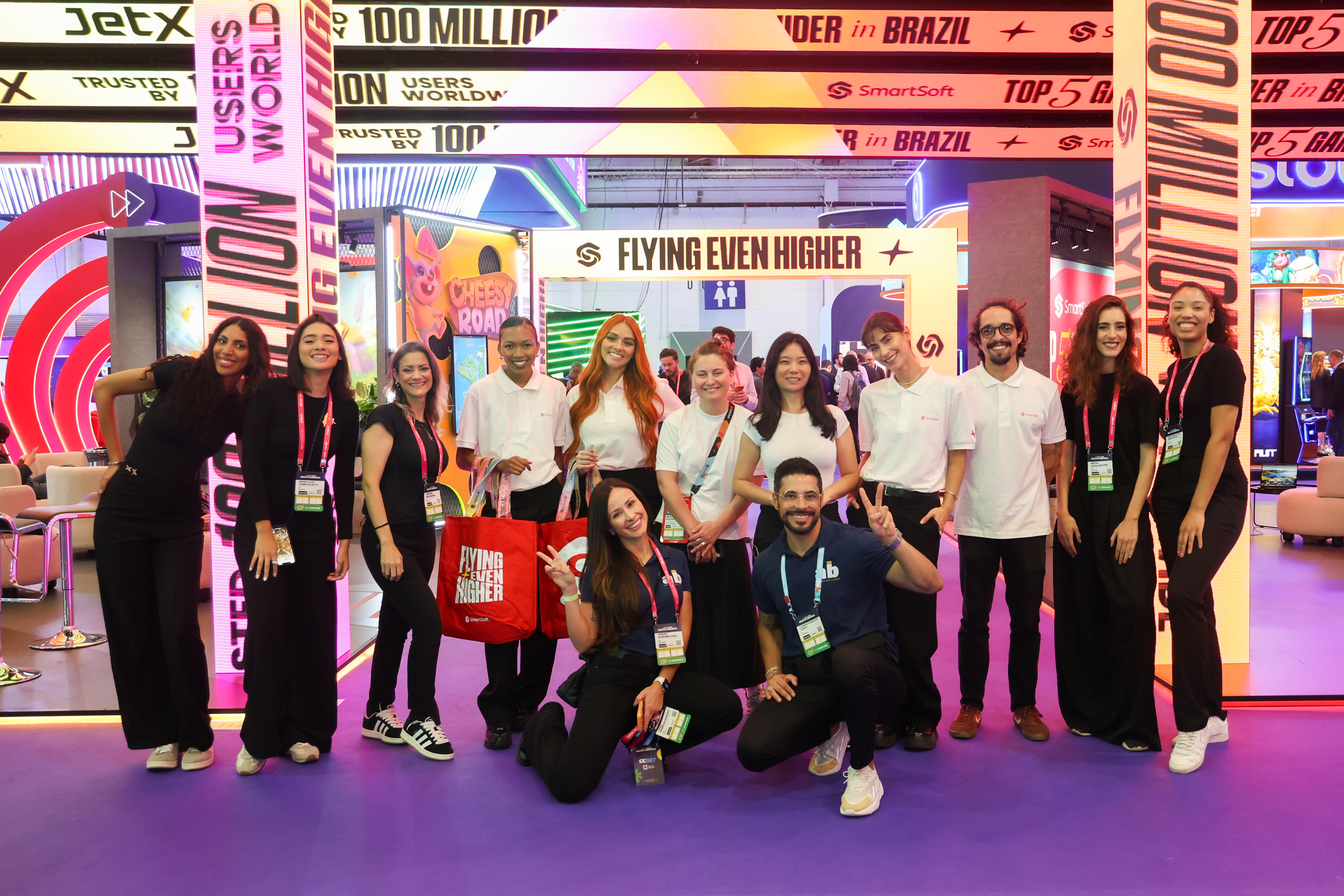 Mesa de buffet premium montada pela Agência Blessed